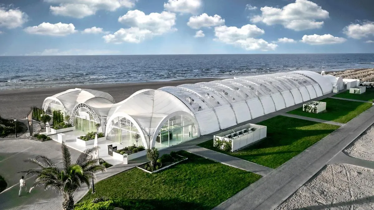 Sea Breeze Aparthotel Nardaran 0*,  Azerbaijan